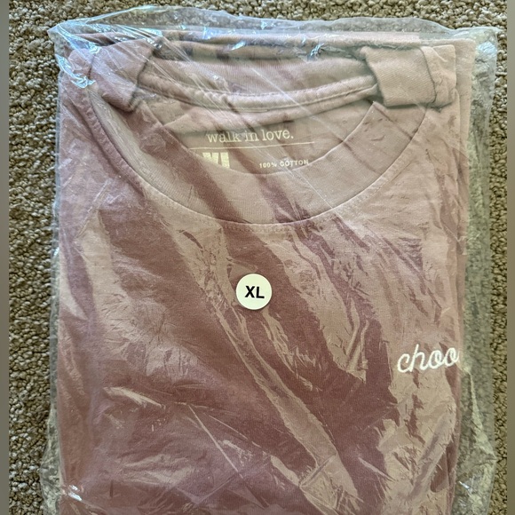 Walk in love mauve XL Choose Joy tee - Picture 1 of 2